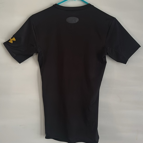 Batman Under Armour shirt - Picture 2 of 2